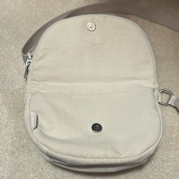 Lululemon All Night Festival Bag 2L - Picture 3 of 9